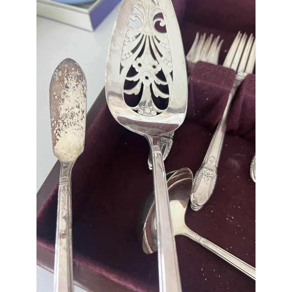 1847 Rogers Bros First Love Silverplate Service for 8 + Extras Serving Pc Chest